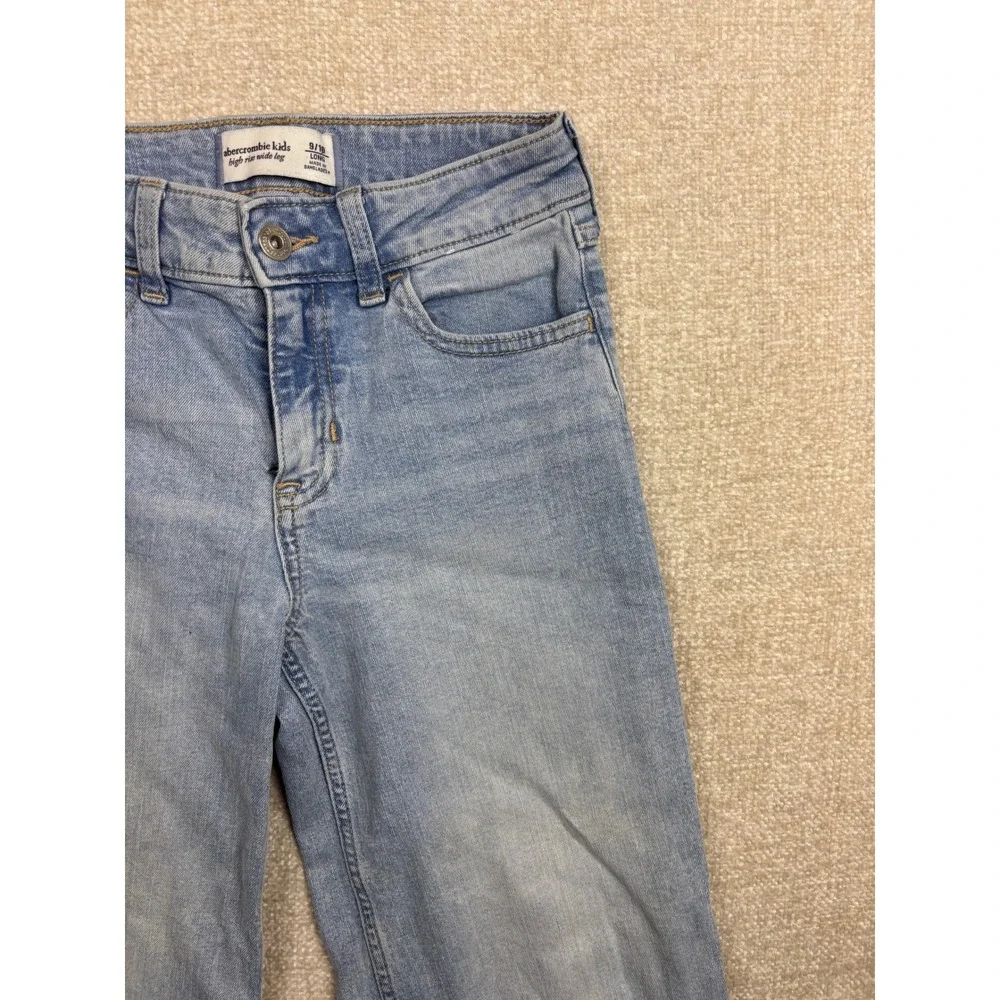Abercrombie Kids Girls High Rise Wide Leg Distressed Jeans Light Wash 9/10 Long